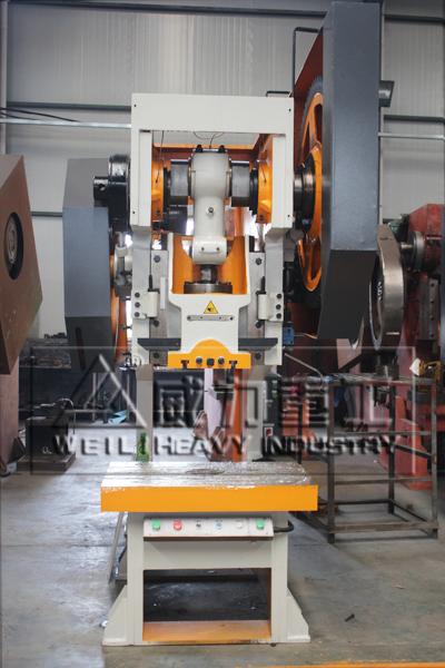 100噸機(jī)械國標(biāo)深喉沖床