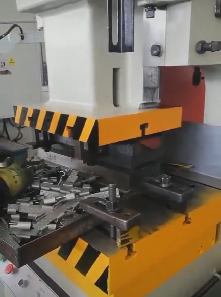 液壓沖床加工排削器鏈板