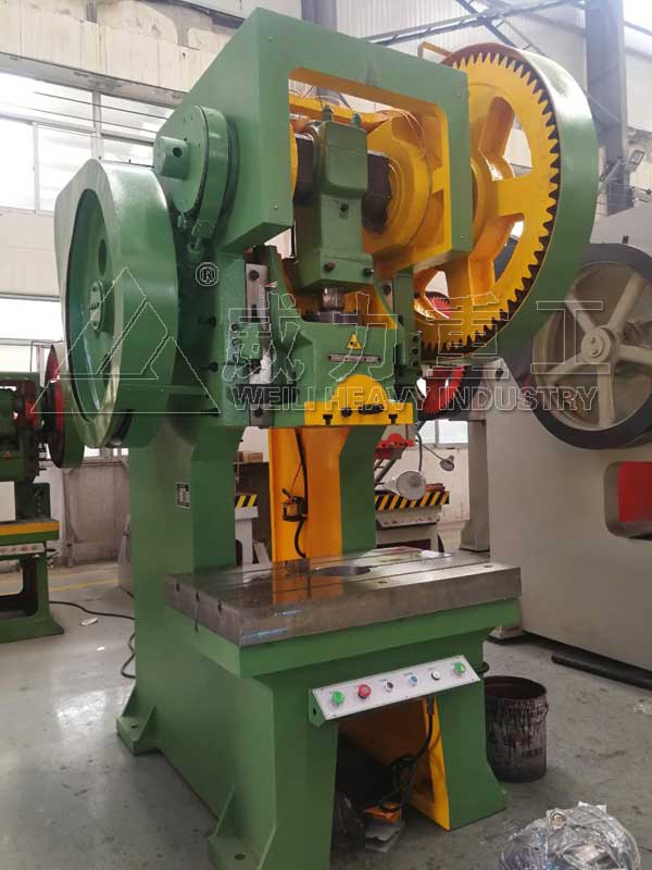 固定臺機械沖床